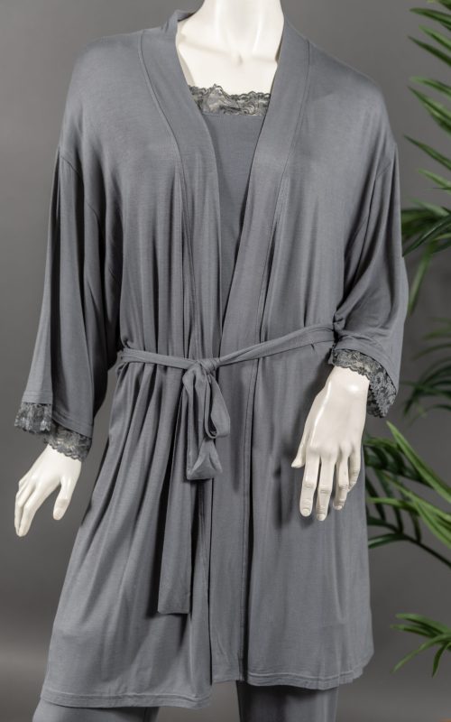 Sloppur– Blúndu kimono úr viskós