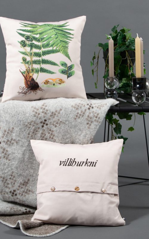 Villiburkni púðaver – tvíhliða hönnun með prenti og bróderingu