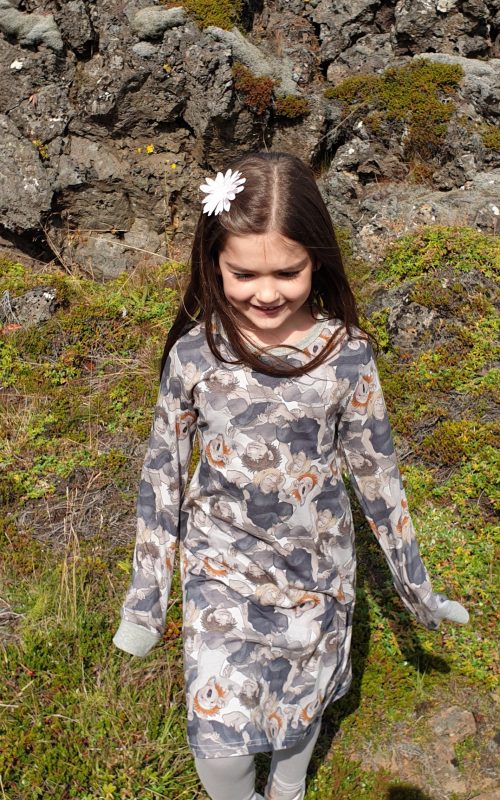 Lukkutröll kjóll – þjóðsagnakennd barnalína sem börn elska!