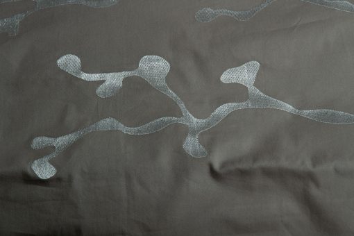 Leir 380 þráða Pima-bómull rúmföt – Bróderað mynstur eftir endilöngu sængurverinu