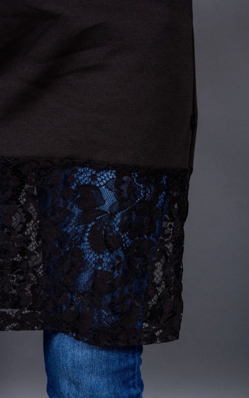 Freyja kjóll – Svartur með breiðri blúndu (XS–XL)