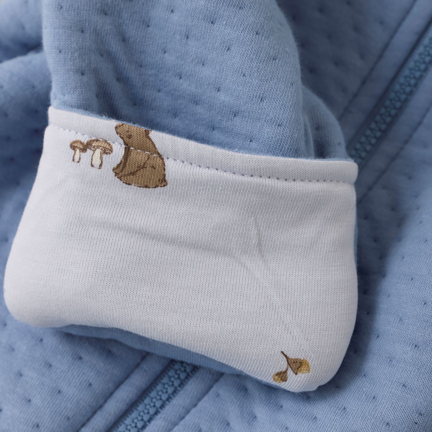 Fóðraður ungbarnagalli með hettu – Fixoni AW25