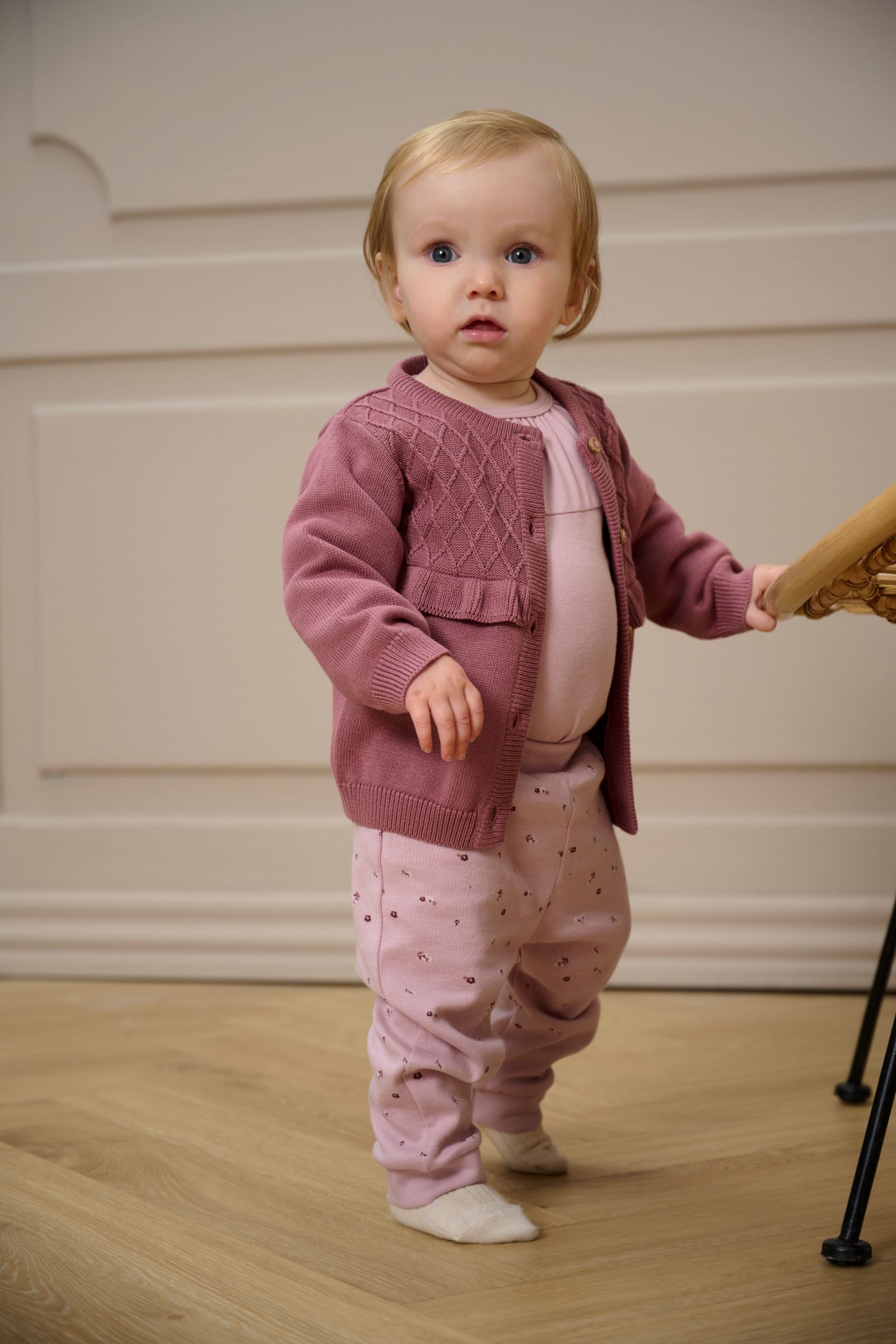 Prjónaður kjóll úr lífrænni bómull – Fixoni AW25