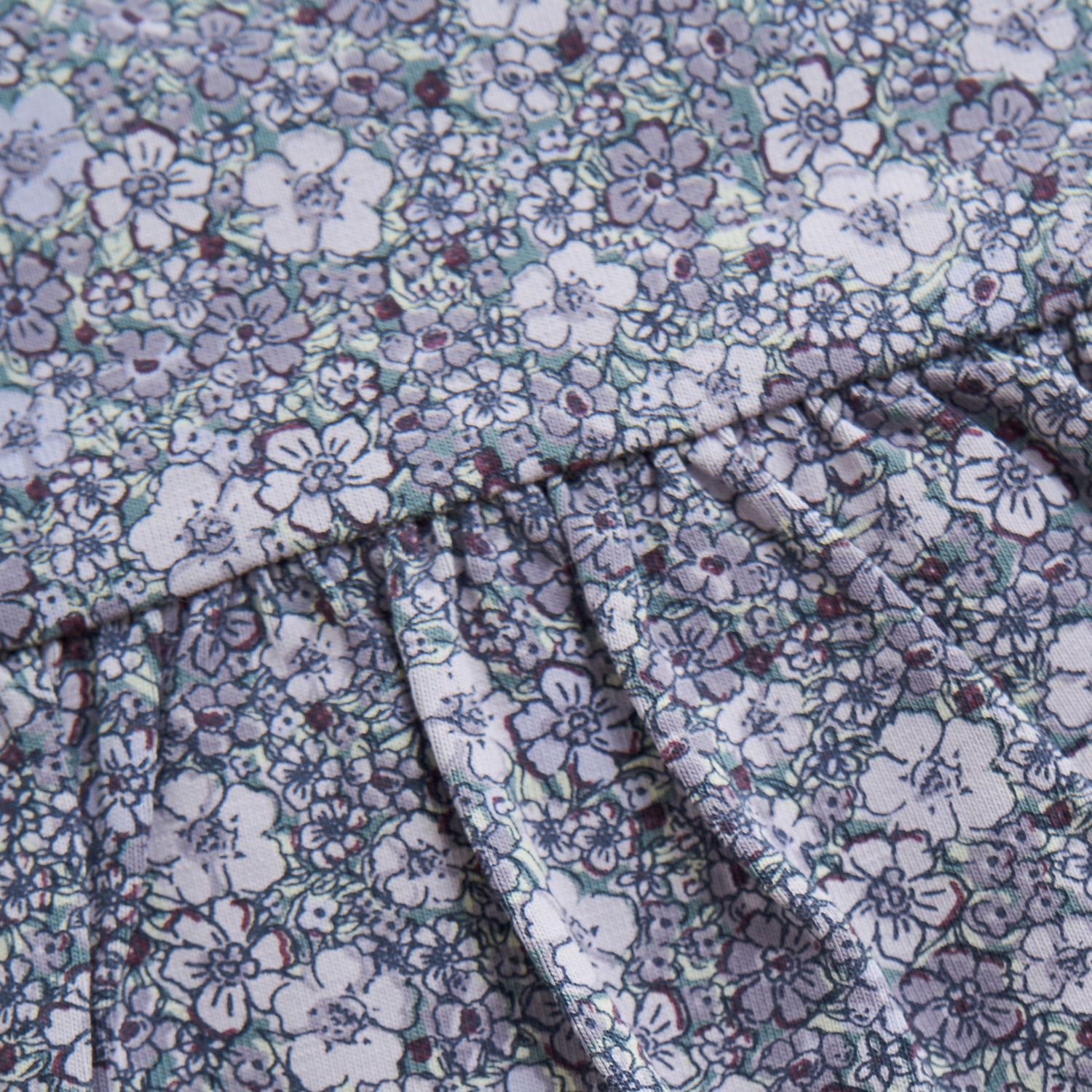 AW25 Blómamynstur – Fallegur Fixoni kjóll úr lífrænni bómul