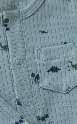 AW25 – Fixoni samfestingur úr riffluðu efni með mynstri