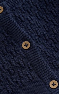 Prjónuð peysa – vínrauð (Fixoni AW25)