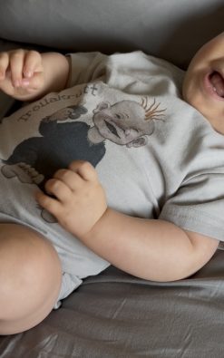 Tröllakrútt samfella – íslensk hönnun úr umhverfisvænni bómull