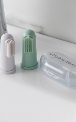 Matchstick Monkey – 2x Fingur tannburstar og ferðahulstur